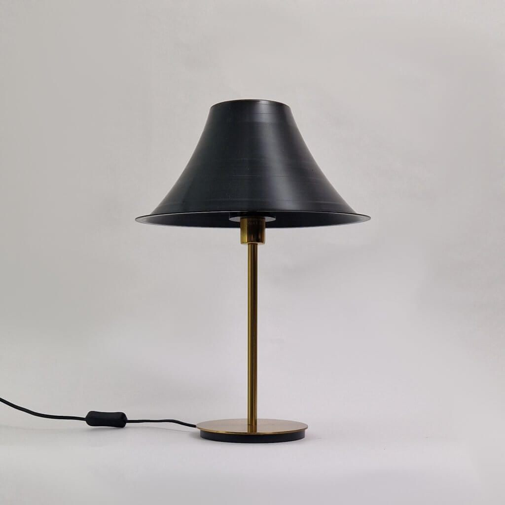Schallplattenlampe- Lampe upcycling, Deko, Nachttischlampe, retro lampe